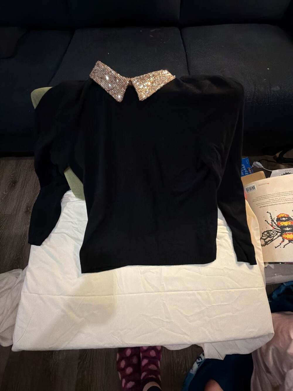 Adrianna Papell Sequin Collar Sweater Size XL Black Gold Embellished
